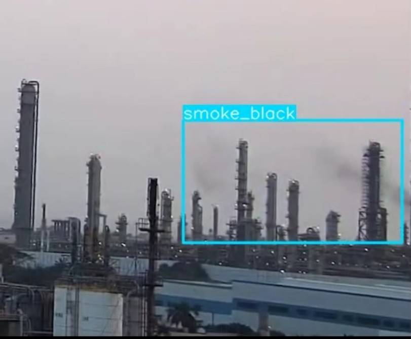 環保局AI智慧監控 中油林園廠火警黑煙依法重罰