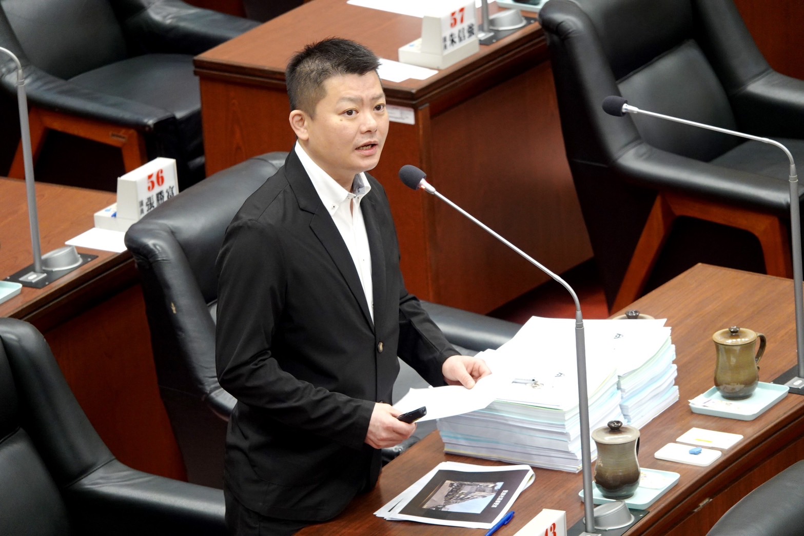 高雄即將成為台灣半導體產業重鎮 副議長曾俊傑要求市府因應科技產業進駐 提前部署職訓